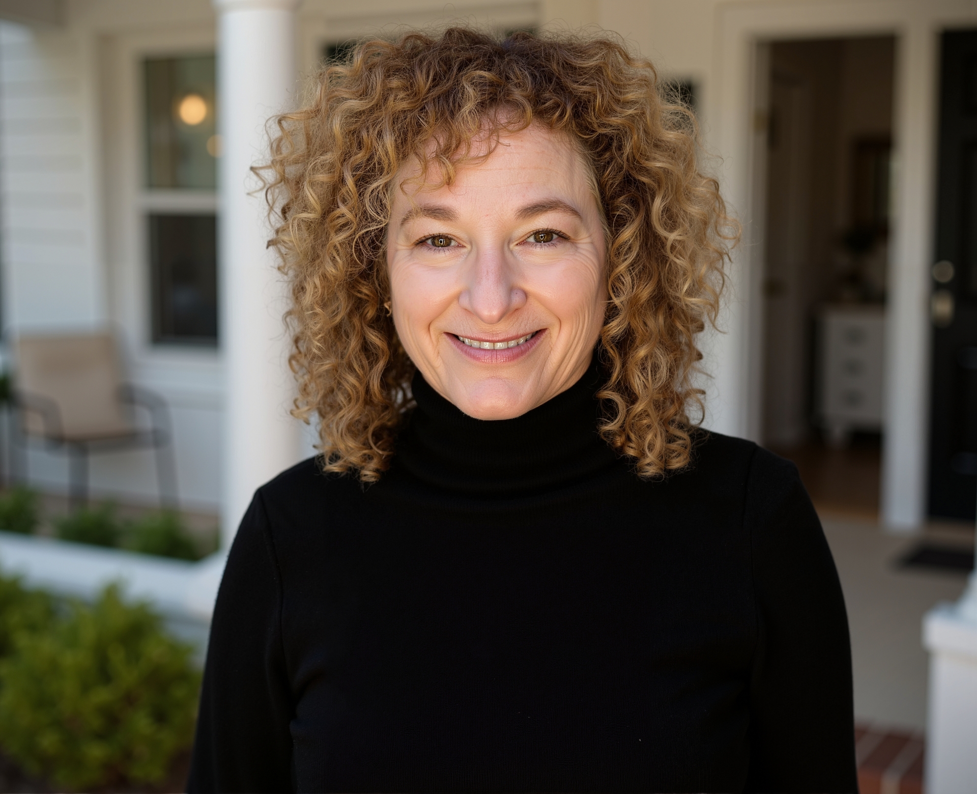 Irene Resiazed Headshot